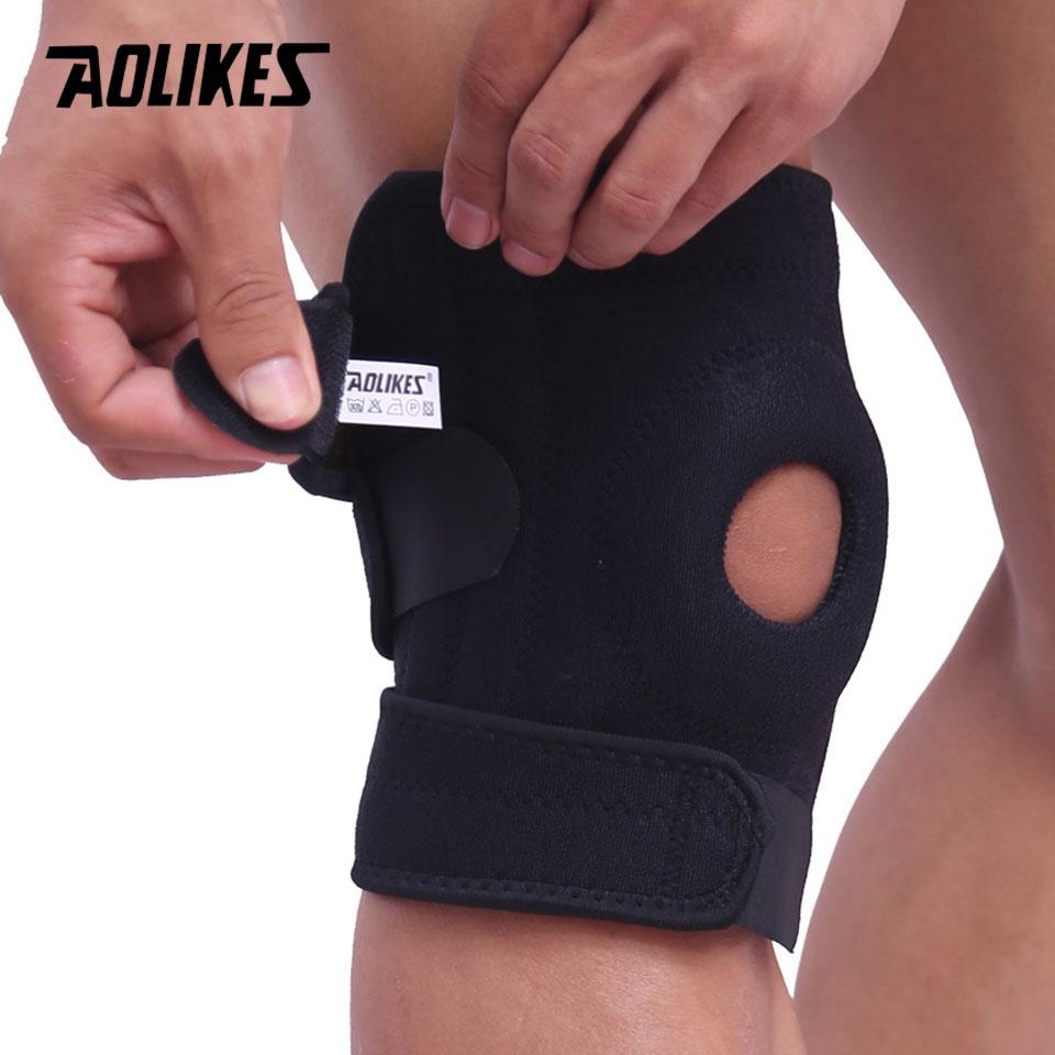 Sports knee pad with silicone cushion. Protect knees and ligament injuries when playing soccer, cycling, gym, jogging...